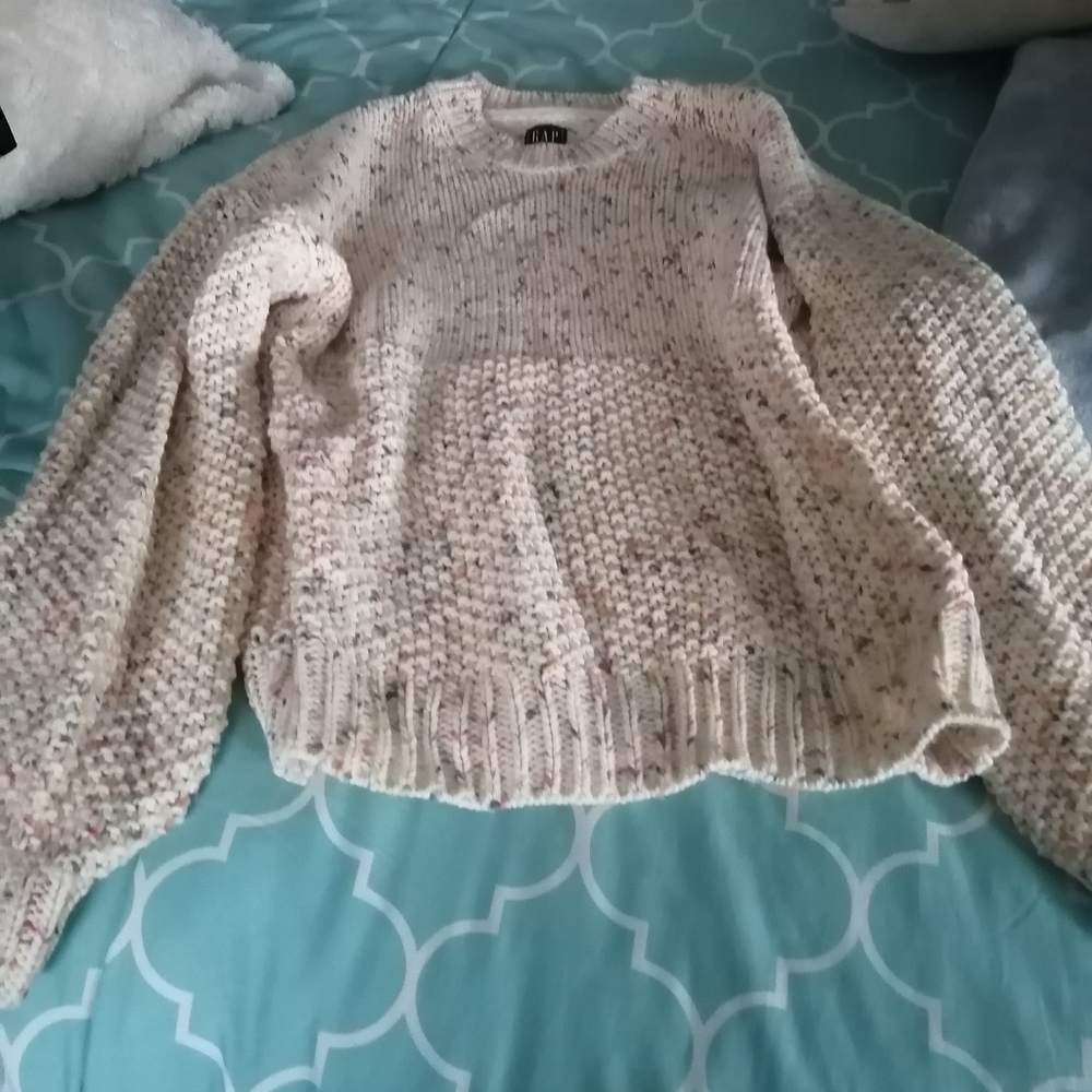 Gap Sweater